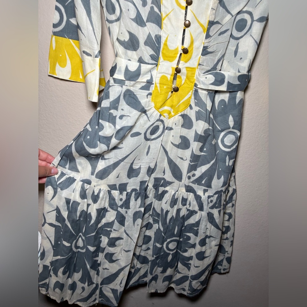 Women’s Corey Lynn Calter Size 6 yellow/grey/white floral print Dress - Picture 5 of 9